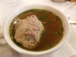 Leberknödelsuppe - Gasthaus Edler ("Backhendlstation") - Lang