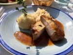 Gebratener Mangalitza - Rücken mit Grammelknödel und Kraut, tadellos. - Presshaus - ILLMITZ