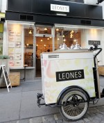 Auch ein "Eisradl" haben die. Das Eis selbst finde ich nach wie vor nur ... - Leones Gelato - Wien