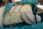 Hausgemachtes Brot - Weingut und Buschenschank Schneeberger - Heimschuh