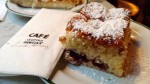 Hauskuchen = Kirschkuchen - Café Hawelka - Wien