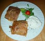 Speck-Kraut-Strudel mit Schnittlauchsauce - Weinbau & Heuriger Wöhrer - Lindabrunn