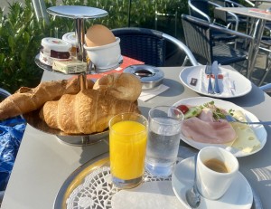 Ein sonniges „Oberlaa Frühstück“ / immer eine feine Sache ☺️