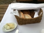 Zum goldenen Anker Gedeck mit dreierlei Brot - Gasthof Zum Goldenen Anker - Hainburg