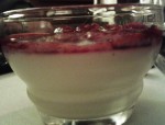 M-Lounge - 9.Gang = Panna Cotta mit Beeren - M Lounge - Wien