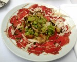 Zum goldenen Anker Carpaccio mit marinierten Steinpilzen & Parmesan - Gasthof Zum Goldenen Anker - Hainburg