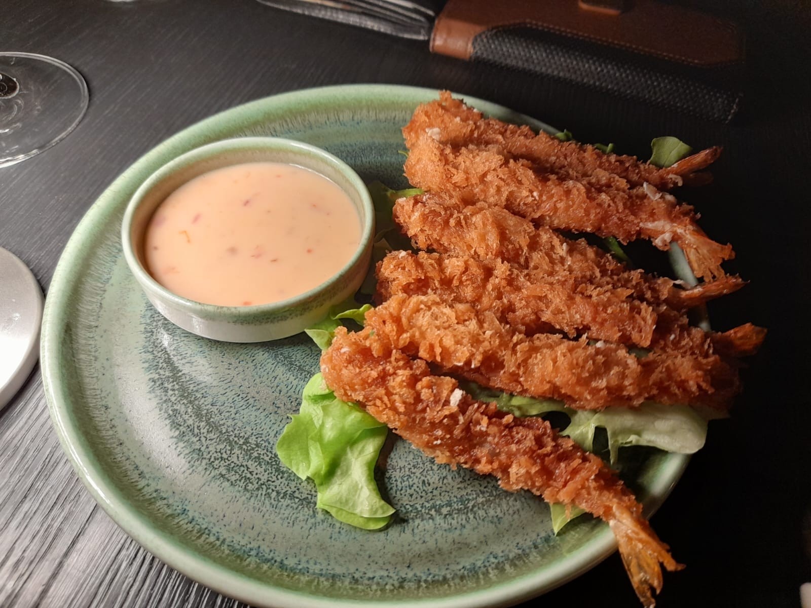 TÔM CHIÊN BỘT
Garnelen in Panko-Panade I Sweet-Chili-Mayo I 5 St. 10,-- - VINA - Graz