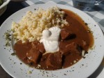 Rindsragout mit Spätzle - Landhof Steinbäck - St.Stefan