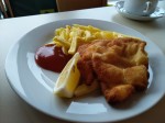 Kinderschnitzel mit Pommes - Teichstüberl - Annaberg