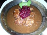 Hirschgulasch mit Preiselbeeren,... - Salzberg - Wien