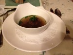 Leberknödelsuppe - Hotel Hubertushof - Anif