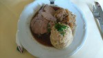 Schweinsbraten mit Kraut u  Knödl - Landgasthof "Zum schwarzen Adler" - Altenmarkt / Triesting