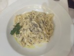 Tagliolini mit Obers und Trüffel - mangia e ridi - Wien