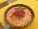 Crème Brûlée bei Sonnenschein ;-) - Wellen.Spiel - Krems an der Donau