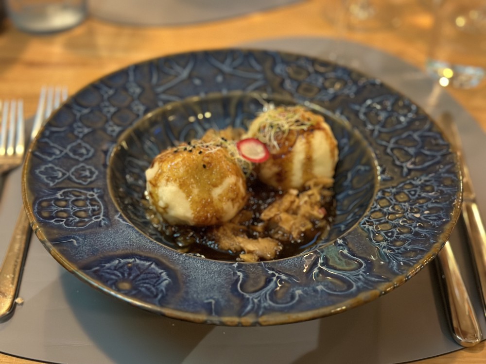 Zwei Grammelknödel, die Besten, die ich je gegessen habe. - Johanneshof Reinisch - Tattendorf