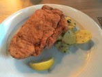 Cordon bleu mit Petersilkartoffeln (Menü) - Prassers - Tillmitsch