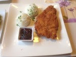 Feuriges Cordon Bleu mit Reis und Preiselbeeren - Gasthof Gruber - Gunskirchen