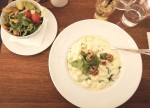 GNOCCHI GORGONZOLA E NOCI - Gnocchi mit Spinat, Walnüssen und Gorgonzola ... - La Mia - Wien