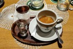 Restaurant Mader - Espresso Alt Wien mit altem Stamperl - Restaurant Mader - Wien