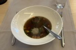 Zum Alten Beisl - Rindsuppe mit dreierlei Einlagen - (das Runde ist eine ... - Zum Alten Beisl - Wien