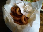 Onion Rings mit Dip-Sauce - The Golden Harp II - Wien