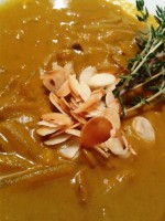 Gourmetlounge - 2.Gang-Kokos-Curry-Suppe - Gourmetlounge - Wien