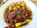 Zwiebelrostbraten mit Bratkartoffeln - Landhäusl - Kitzbühel