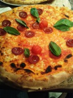 L'Osteria 1100 Hbhf - Pizza Salsiccia Piccante (EUR 11,00) - L'Osteria - Wien