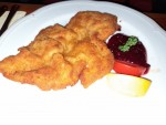 Wiener Schnitzel vom Schwein - Dorf-Alm zu St.Wolfgang - St. Wolfgang