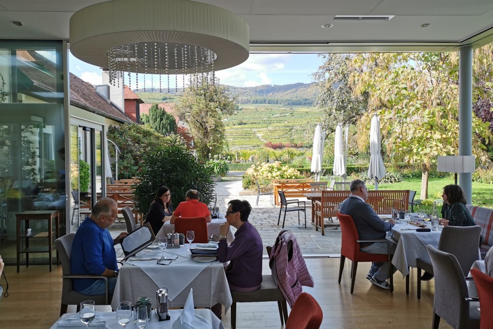 Jamek - Geöffneter Wintergarten mit faszinierendem Ausblick - Jamek - Joching in der Wachau