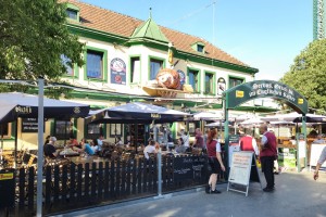 Zum Englischen Reiter - Vorderer Gastgarten - Zum Englischen Reiter - Wien