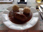 Rindsrouladen mit Semmelknödel - Zur Alten Mauth - Neusiedl