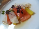 Lachs-Sashimi in Ponzusauce - Okra - Wien