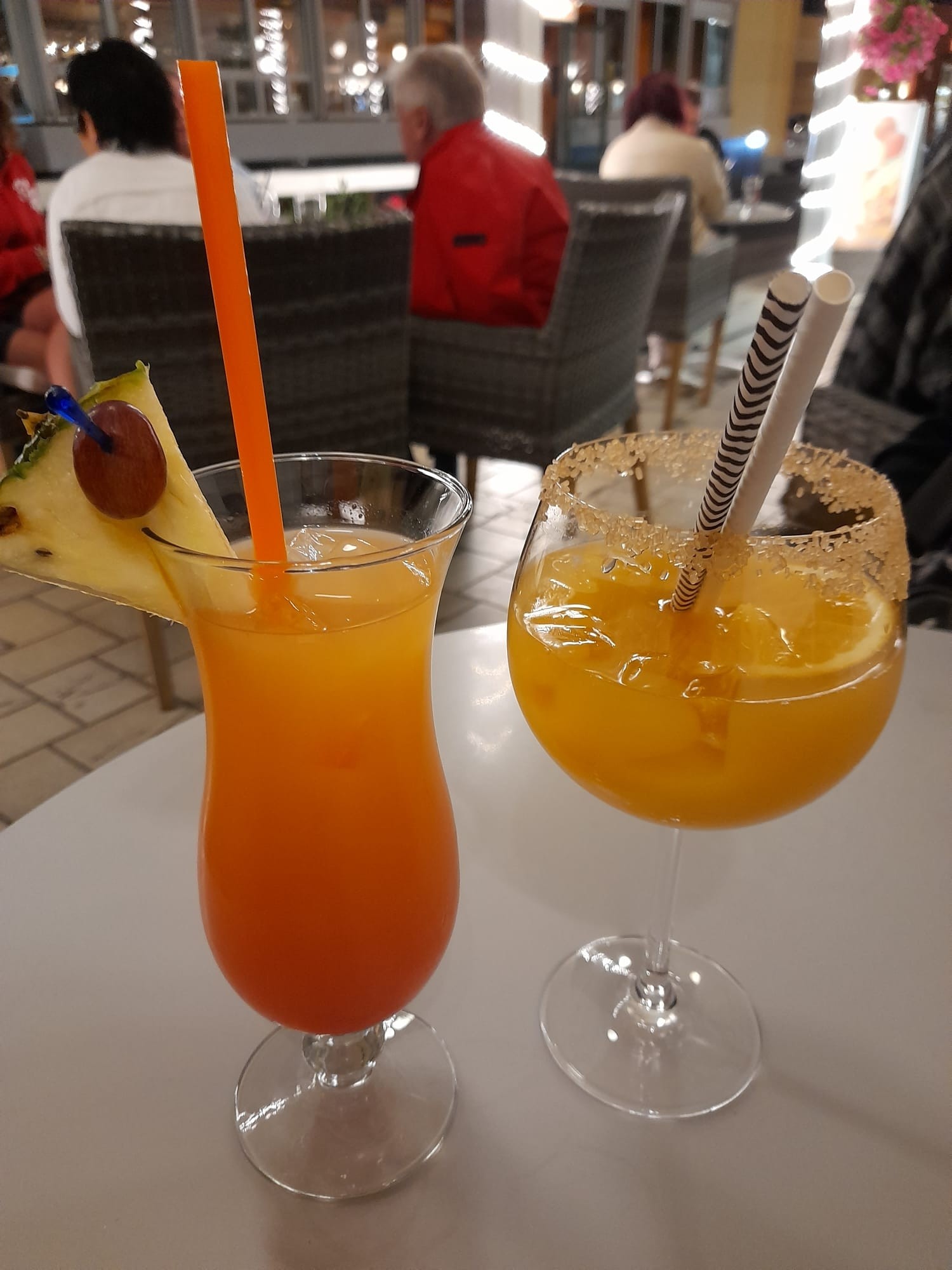 Tequila Sunrise und Whisky Sour mit Orangensaft :-( - Restaurant Cafe Reichmann - St. Kanzian