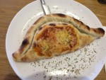 Pizza Calzone - Café Restaurant Pan - Wien