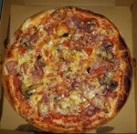 Cardinale mit extra roten Zwiebeln, Champignons und Tomaten EUR 9,10 - Choice of Pizza - Wien