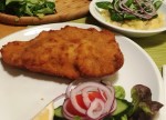 Alt-Sievering - Römerschnitzel mit Erdäpfel-Vogerlsalat (€ 14,90) - Robert's Alt Sievering - Wien