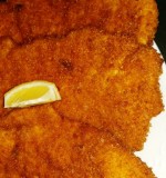 Schnitzlwirt Oberhausen - Surschnitzel vom Schwein (€ 12,50) - Schnitzlwirt - Oberhausen