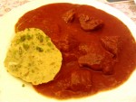 Arsenalstuben Rindsgulasch mit Serviettenknödel - Arsenalstuben - Wien