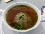 Leberknödelsuppe - Kurkonditorei Oberlaa - Wien