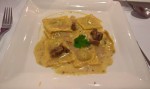 Steinpilz-Ravioli mit Trüffel, sehr fein. - Tartufo - Wien