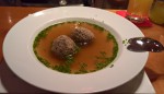 .....das zweites Knödel habe ich mir dazu bestellt.... - S'PFIFF - Wien