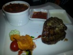 Tender Loin Steak (250g) mit BBQ Beans - Clocktower American Bar & Grill - Wien-Süd - Brunn am Gebirge