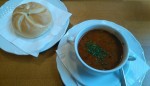 Gulaschsuppe mit Semmel - Meidlinger Wirt - Wien