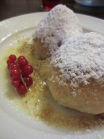 Marillenknödel (gibt's nicht immer) - Gasthaus Am Nordpol 3 - Wien