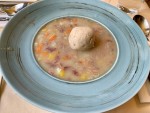 Gansleinmachsuppe, hervorragend! - Zur Goldenen Kugel - Wien