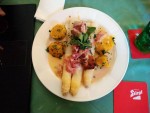 Spargel mit Schweinemedaillons - Landgasthof "Zum schwarzen Adler" - Altenmarkt / Triesting