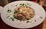 Sehr gutes Ganslrisotto, dazu Blattsalat. - S'PFIFF - Wien