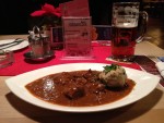 Gulasch mit Knödel - Hirter Braukeller - Micheldorf