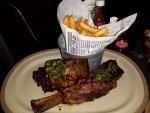 Ribs vom Black Angus Beef mit Pommes Frites - Santos Mexican Grill & Bar Wieden - Wien